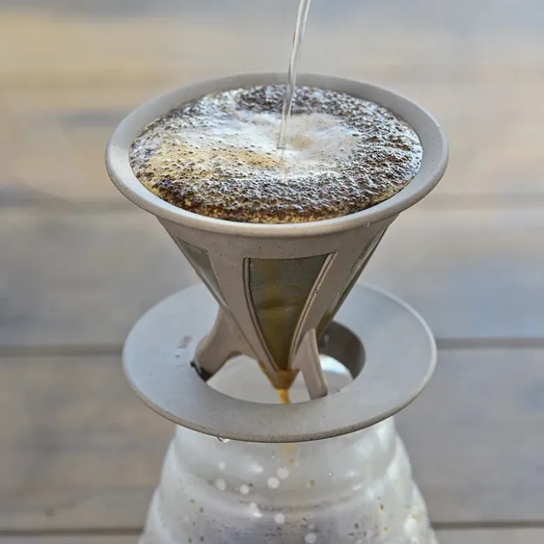 Cafeor Dripper i beige - Hario