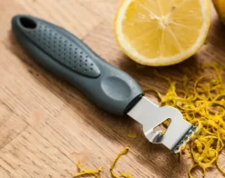 Citrus Peeler