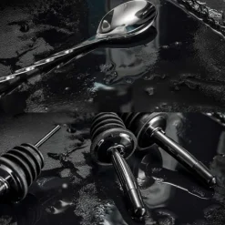 Cocktailshaker sæt med 23 dele med stander - Gunmetal