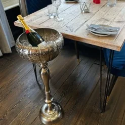 Eksklusiv Champagnekøler på Fod