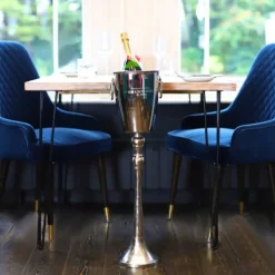 Elegant Champagne Spand på Stativ