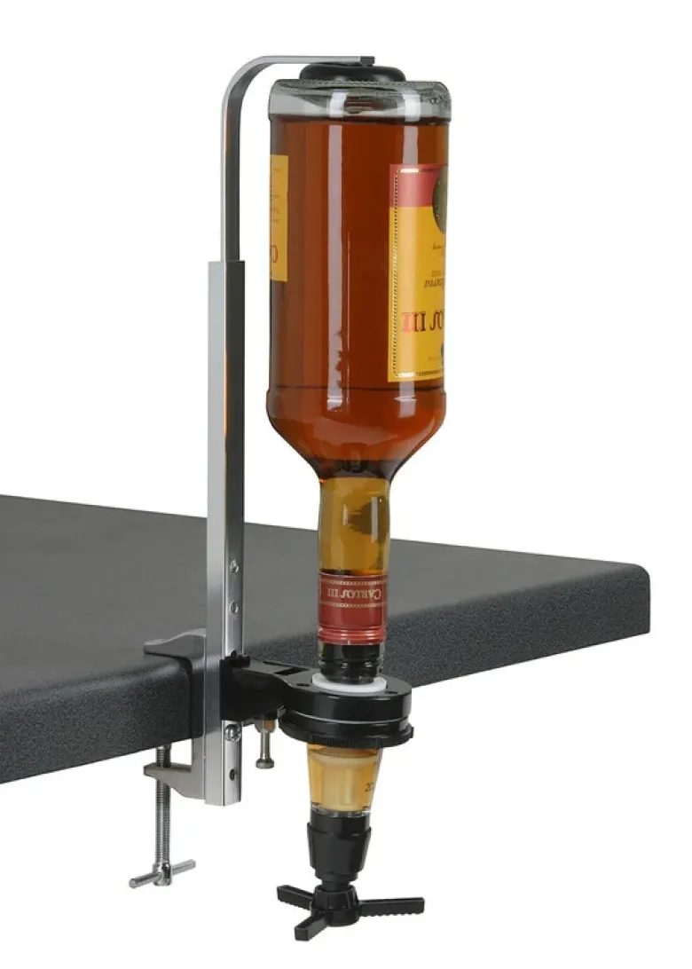 Flaskeholder inklusiv 20 ml doseringsmål - 0,7-1 liter