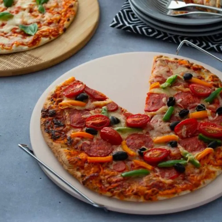 Pizza Sten med stativ TYPHOON® Ø 33 cm h.3,5 cm