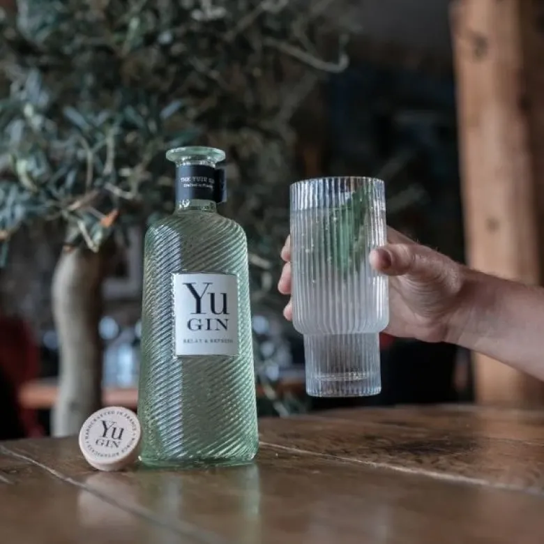 YU GIN 43% 0,7L